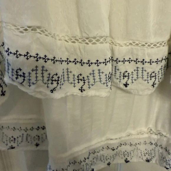 Knox Rose Boho Short Sleeve Embroidered White Blouse - Picture 7 of 16